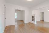 804 Walnut Street - Photo 4