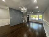 1638 Hamlin Avenue - Photo 5