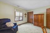 7930 Lakeview Court - Photo 15