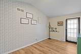 318 W Oak Street - Photo 22