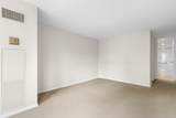 360 Randolph Street - Photo 17