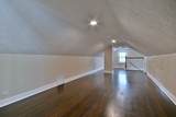 9016 Southview Avenue - Photo 32