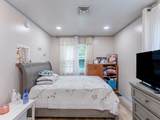920 Suffolk Avenue - Photo 5
