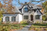 324 Charlotte Street - Photo 3