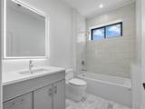 2471 Clybourn Avenue - Photo 12