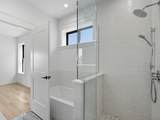 2471 Clybourn Avenue - Photo 15