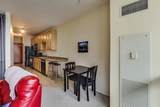 210 Desplaines Street - Photo 13
