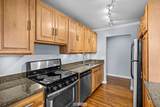 1560 Sandburg Terrace - Photo 11