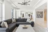 11 Walton Street - Photo 19