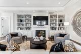 11 Walton Street - Photo 5