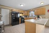 107 Eastern Illinois Street - Photo 7
