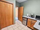 10331 Lincoln Highway - Photo 8