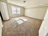 14448 Kilbourne Avenue - Photo 4