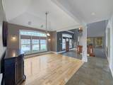 1121 Lawn Place - Photo 18