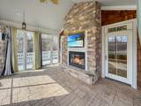 1121 Lawn Place - Photo 19