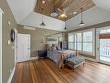 1121 Lawn Place - Photo 31