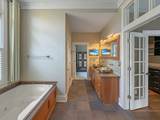 1121 Lawn Place - Photo 38