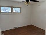 370 Clyde Avenue - Photo 6