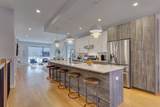 1631 Carpenter Street - Photo 12