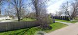 1213 Washington Park - Photo 4