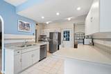 7631 Bosworth Avenue - Photo 9