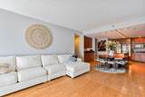 1515 Prairie Avenue - Photo 8