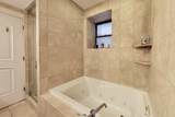 5014 Blackstone Avenue - Photo 15