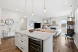 1222 Wolcott Avenue - Photo 9