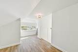7801 Eberhart Avenue - Photo 11