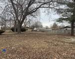 1608 Carolyn Drive - Photo 2