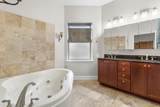 512 Oakwood Boulevard - Photo 19