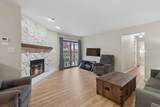 724 Maplewood Court - Photo 2
