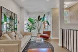 2637 Crystal Street - Photo 2