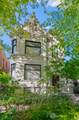 1646 Leavitt Street - Photo 1