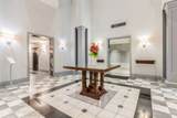 70 Huron Street - Photo 4