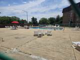220 Roselle Road - Photo 18