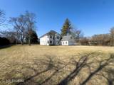 9030 Elm Avenue - Photo 3