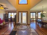 9030 Elm Avenue - Photo 4