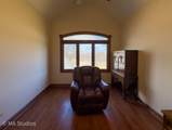 9030 Elm Avenue - Photo 45