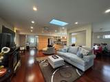 404 Livingston Drive - Photo 3