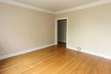 1923 Winnemac Avenue - Photo 10