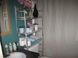 339 Bassett Boulevard - Photo 17