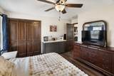 204 Henry Street - Photo 12