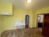 2963 Archer Avenue - Photo 10