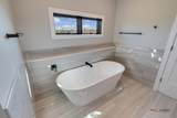 235 Plainfield Court - Photo 10