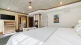 409 State Street - Photo 55