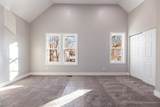 5552 Shields Avenue - Photo 13