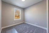 5552 Shields Avenue - Photo 18