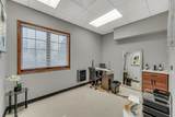 19400 North Creek Drive - Photo 8