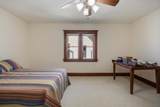 300 Maple Street - Photo 32